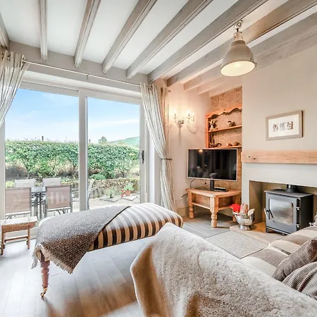 Holiday home Crown Gardens
